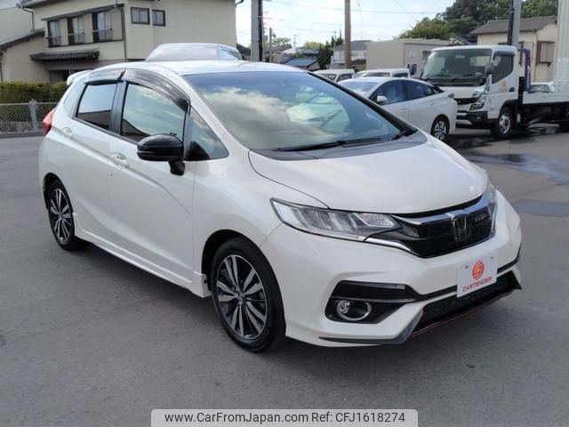 honda fit 2018 CFJ1618274 image 2