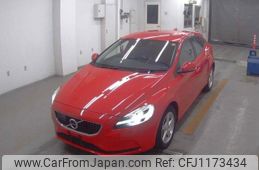 volvo v40 2017 quick_quick_DBA-MB4154T_YV1MV2920H2400572