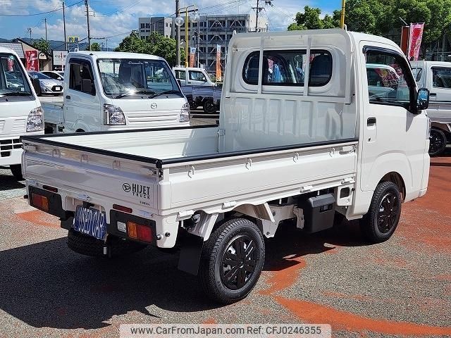 daihatsu hijet-truck 2024 CFJ0246355 image 2