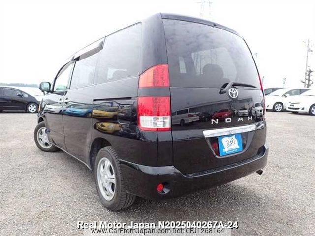 toyota noah 2006 3282185-N2025040267A-24 image 2