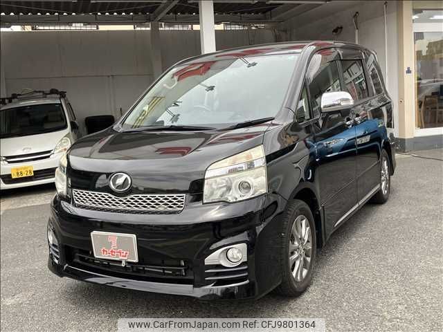 toyota voxy 2013 -TOYOTA--Voxy DBA-ZRR70W--ZRR70-0538723---TOYOTA--Voxy DBA-ZRR70W--ZRR70-0538723- image 1