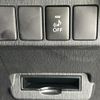 toyota prius-α 2015 CFJ1767353 image 23