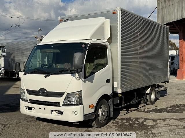 hino dutro 2015 GOO_NET_EXCHANGE_0704404A30250228W002 image 1