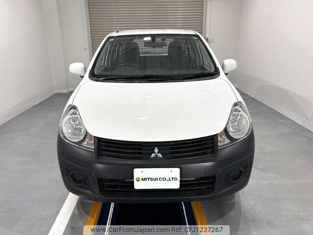 mitsubishi lancer-cargo 2016 CMATCH_U00049137273 image 2