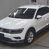 volkswagen tiguan 2018 -VOLKSWAGEN--VW Tiguan WVGZZZ5NZJW851512---VOLKSWAGEN--VW Tiguan WVGZZZ5NZJW851512- image 5