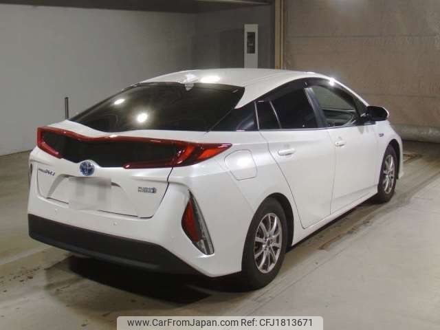 toyota prius-phv 2022 CFJ1813671 image 2