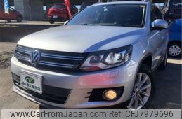 volkswagen tiguan 2012 -VOLKSWAGEN 【札幌 300ｹ9988】--VW Tiguan ABA-5NCCZ--WVGZZZ5NZCW022621---VOLKSWAGEN 【札幌 300ｹ9988】--VW Tiguan ABA-5NCCZ--WVGZZZ5NZCW022621-