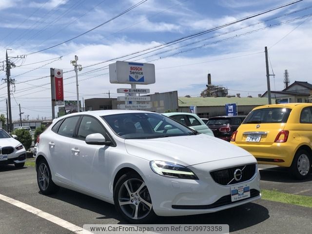 volvo v40 2019 -VOLVO--Volvo V40 LDA-MD4204T--YV1MVA8RDK2564526---VOLVO--Volvo V40 LDA-MD4204T--YV1MVA8RDK2564526- image 1