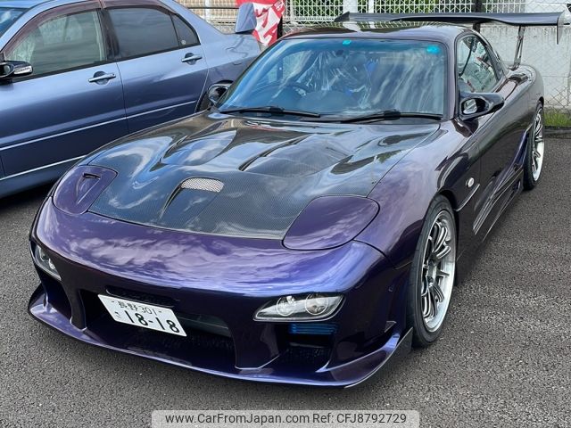 Used MAZDA RX-7 1997/Mar CFJ8792729 in good condition for sale