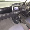toyota vitz 2018 CFJ1536772 image 5