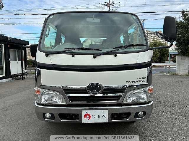 toyota toyoace 2014 CFJ1861633 image 2