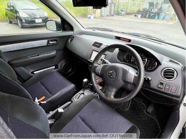 suzuki swift 2010 CFJ1569358 image 1