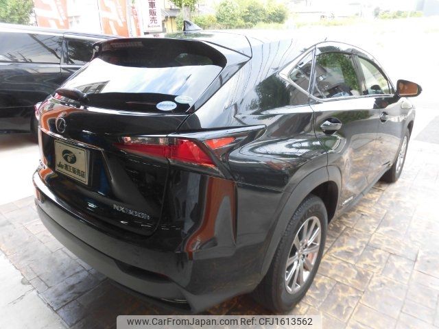 lexus nx 2017 CFJ1613562 image 2