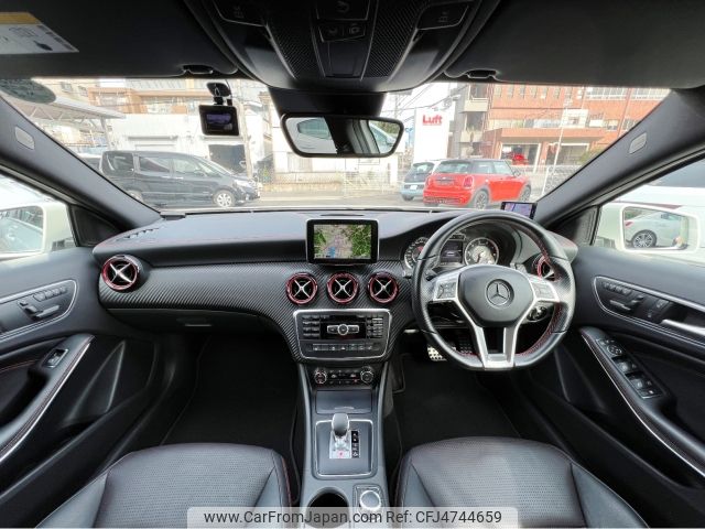 mercedes-benz amg 2014 -MERCEDES-BENZ--AMG CBA-176052--WDD1760522J208887---MERCEDES-BENZ--AMG CBA-176052--WDD1760522J208887- image 2