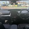 toyota prius-phv 2018 CFJ1781896 image 2