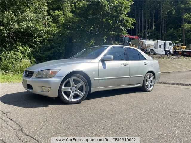 toyota altezza 2001 TE4449 image 1