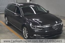 volkswagen passat-variant 2017 -VOLKSWAGEN--VW Passat Variant WVWZZZ3CZJE003183---VOLKSWAGEN--VW Passat Variant WVWZZZ3CZJE003183-