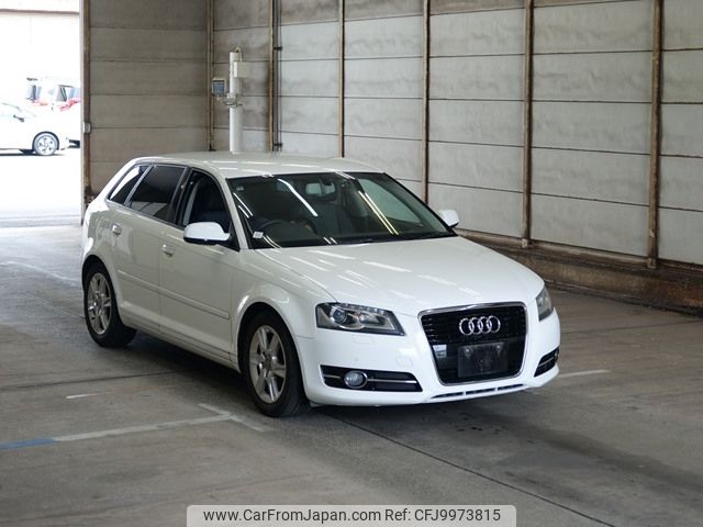 audi a3 2012 -AUDI--Audi A3 8PCAX-WAUZZZ8P0DA002704---AUDI--Audi A3 8PCAX-WAUZZZ8P0DA002704- image 1