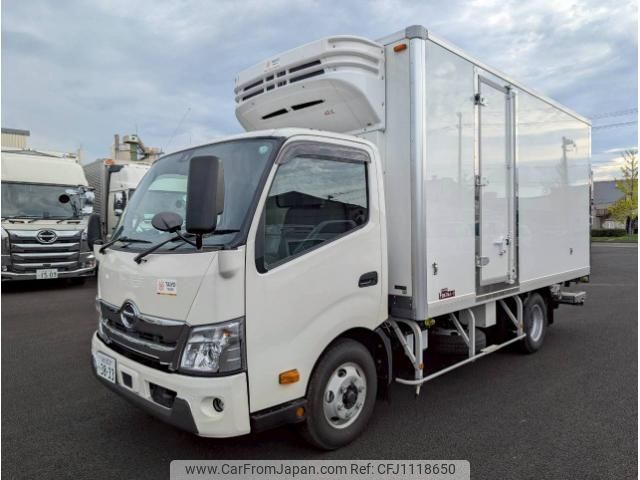 hino dutro 2024 CFJ1118650 image 1