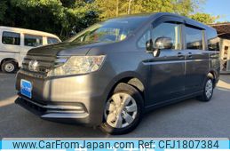 honda stepwagon 2012 CFJ1807384