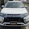 mitsubishi outlander-phev 2018 177 image 2