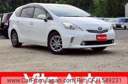 toyota prius-α 2014 CFJ1549231
