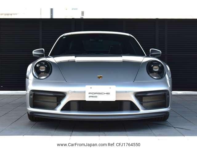 porsche 911 2023 CFJ1764550 image 2