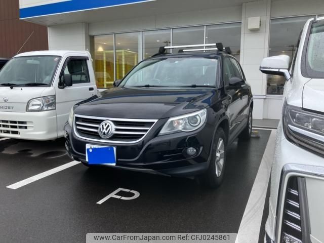 volkswagen tiguan 2010 -VOLKSWAGEN--VW Tiguan ABA-5NCAW--WVGZZZ5NZAW061833---VOLKSWAGEN--VW Tiguan ABA-5NCAW--WVGZZZ5NZAW061833- image 1