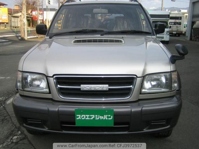 isuzu bighorn 1999 CFJ3972537 image 2