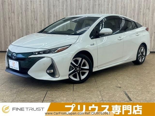 toyota prius-phv 2017 -TOYOTA--Prius PHV DLA-ZVW52--ZVW52-3042839---TOYOTA--Prius PHV DLA-ZVW52--ZVW52-3042839- image 1