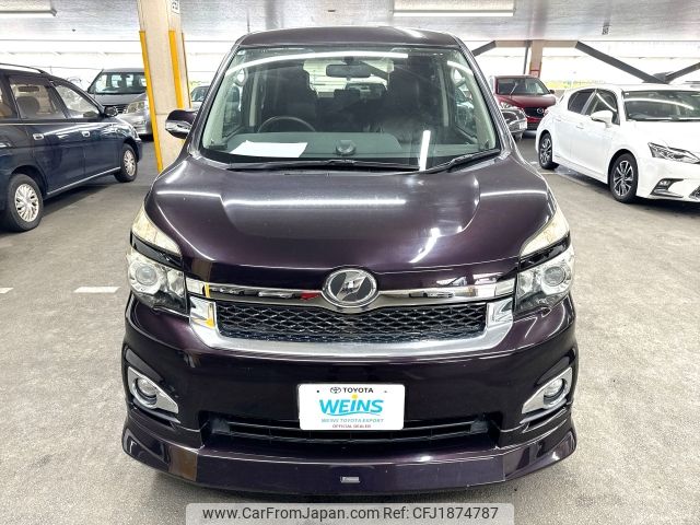 toyota voxy 2010 CFJ1874787 image 2