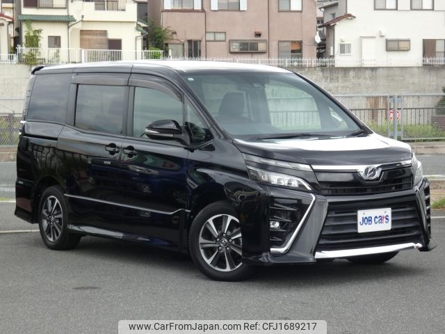 toyota voxy 2017 CFJ1689217 image 1