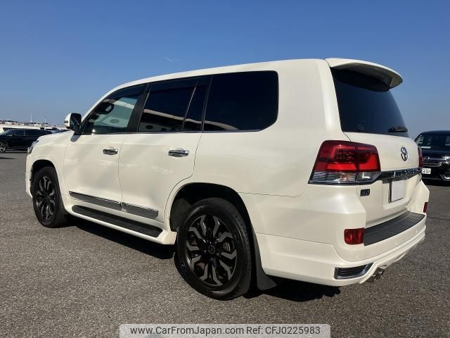 toyota land-cruiser 2020 quick_quick_3BA-URJ202W_URJ202-4212966 image 2