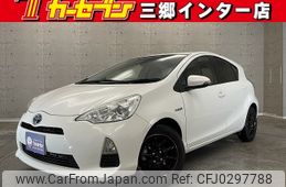 toyota aqua 2012 -TOYOTA--AQUA DAA-NHP10--NHP10-6014119---TOYOTA--AQUA DAA-NHP10--NHP10-6014119-