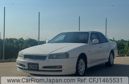nissan skyline 2000 1300040