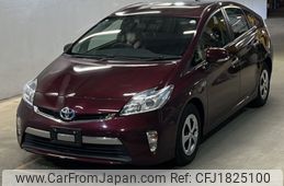 toyota prius-phv 2013 CFJ1825100