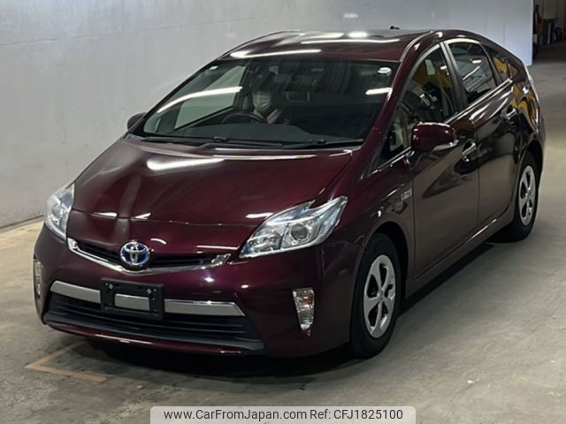 toyota prius-phv 2013 CFJ1825100 image 1