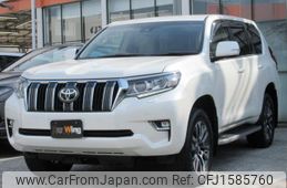 toyota land-cruiser-prado 2023 CFJ1585760