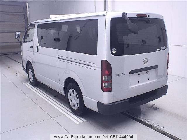 toyota hiace-van 2014 CFJ1444964 image 2