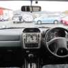 mitsubishi pajero-io 1998 CFJ0165147 image 19