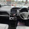 toyota voxy 2017 CFJ1574368 image 3
