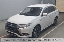 mitsubishi outlander-phev 2015 -MITSUBISHI--Outlander PHEV DLA-GG2W--GG2W-0304928---MITSUBISHI--Outlander PHEV DLA-GG2W--GG2W-0304928-