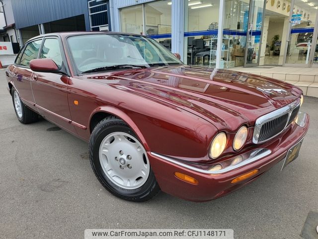 jaguar xj-series 1999 -JAGUAR--Jaguar XJ Series E-JLGB--831372---JAGUAR--Jaguar XJ Series E-JLGB--831372- image 1