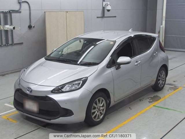 toyota aqua 2021 -TOYOTA--AQUA 6AA-MXPK11--MXPK11-2030264---TOYOTA--AQUA 6AA-MXPK11--MXPK11-2030264- image 1