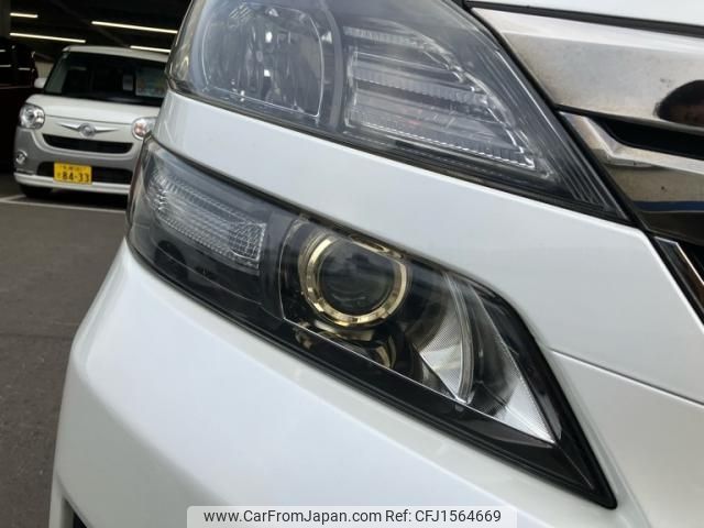 toyota vellfire 2012 CFJ1564669 image 2