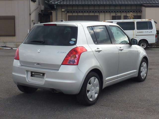 2007 Suzuki Swift ZC71S 2WD - Car Price $915