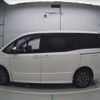 toyota noah 2015 CFJ1837742 image 8