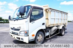 hino dutro 2015 GOO_NET_EXCHANGE_0403477A30240604W007