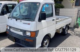 daihatsu-hijet-truck-1997-3007-car_fd9d3dda-dcfd-417e-bff5-6c553cf54bef