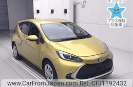 toyota aqua 2022 -TOYOTA--AQUA MXPK11-2071837---TOYOTA--AQUA MXPK11-2071837-